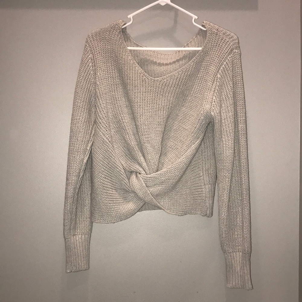 Gray cropped twist sweater